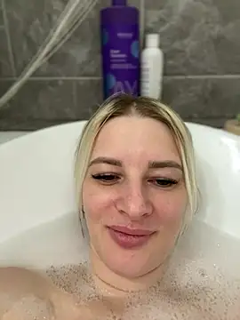 Chat XXX Live THE_GOLDEN_WOMAN