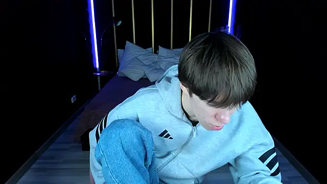 Chat XXX Live MarkBranston