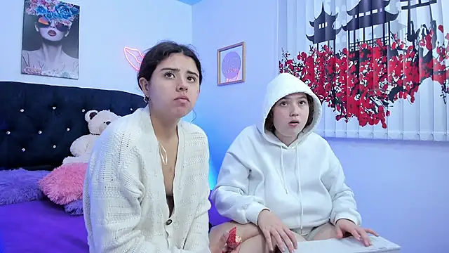 valeria_and_zoe: απευθείας συνομιλία ΧΧΧ