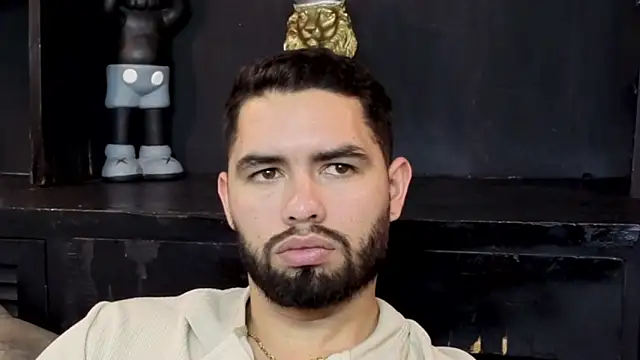 matteosantos' Live XXX Chat