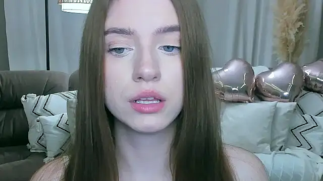 Erica_Kiss élő XXX-chatje