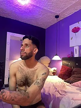 Karim_mansur élő XXX-chatje