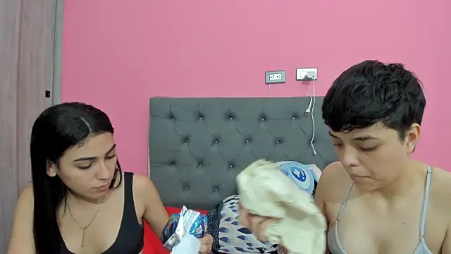 Chatroom XXX en direct de ariloe_quintero