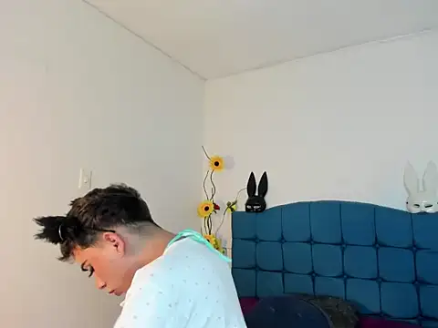 Ailanys_Miller Adlı Modelin Canlı XXX Sohbeti