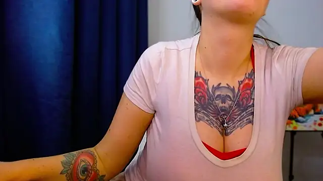 Ann_mikela 即時 XXX 聊天