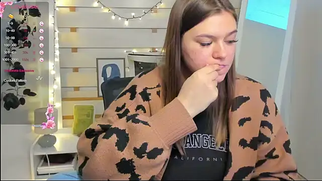 Chat XXX en directo de Josephine_Kiss