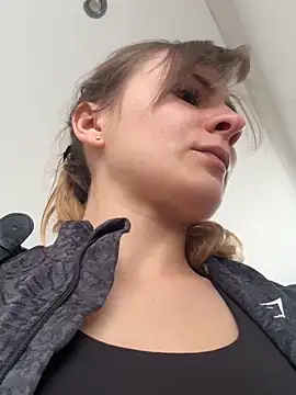 IsabellaEtha 现场XXX聊天