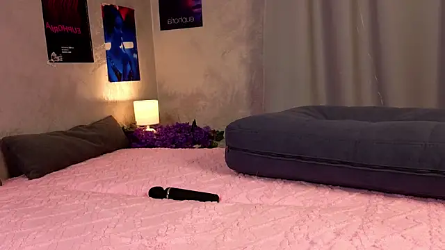 XXX chat uživo modela ElissaGlod