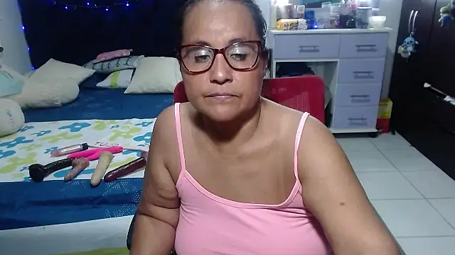 Chat XXX Live pervert_mommy_