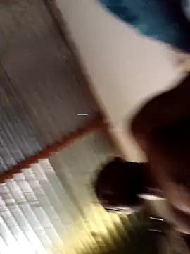 Chat +18 de Maintee27 ao vivo