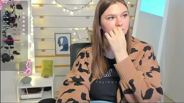 Chatroom XXX en direct de Josephine_Kiss