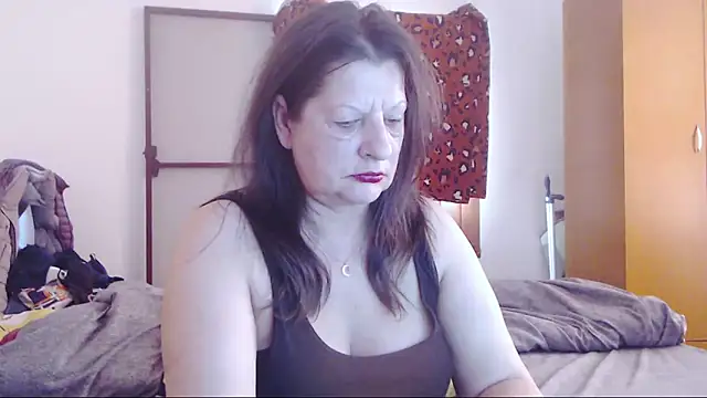 ExtasyMature Chat XXX live