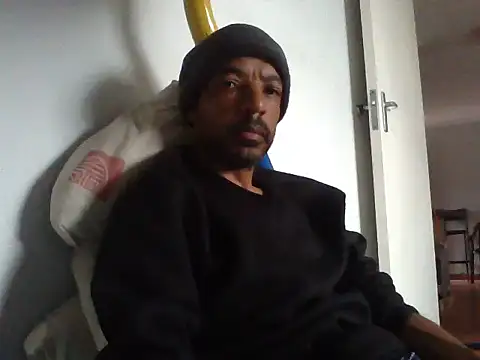 lavelle26 Adlı Modelin Canlı XXX Sohbeti