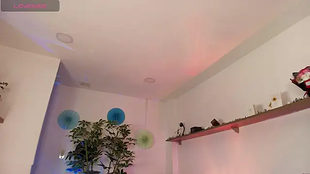 Elliee_'s Live XXX Chat