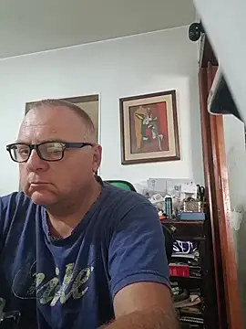 AmateurHotCoupleSix webcam show