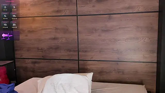 Chat XXX en directo de sashamonroe__