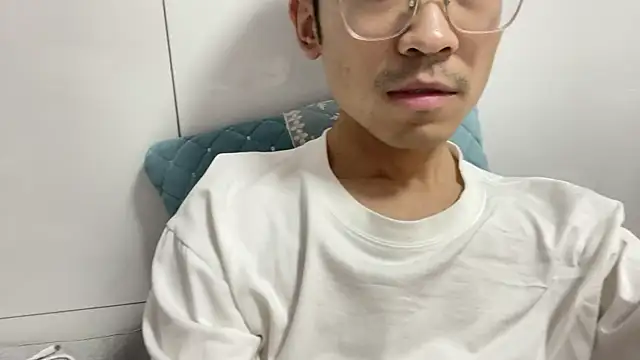 _Cily_'s Live XXX Chat