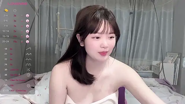 tender-11's Live XXX Chat