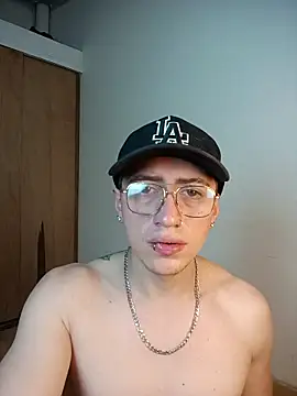 Emmanuel_Lust's Live XXX Chat