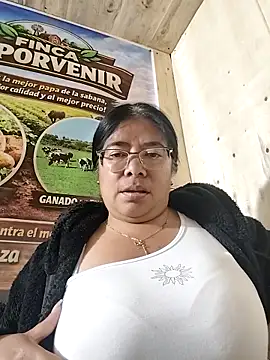 Chat XXX en directo de __valentina18