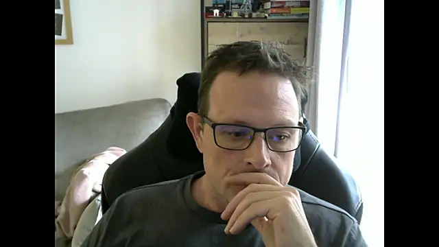 ZebedeePirate's Live XXX Chat