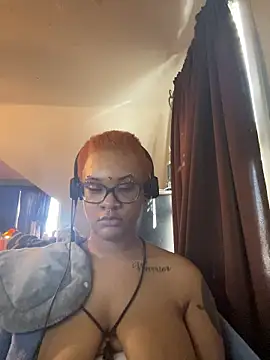 nickytheehawtie: απευθείας συνομιλία ΧΧΧ