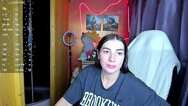 Fiery_Brunette_ 现场XXX聊天