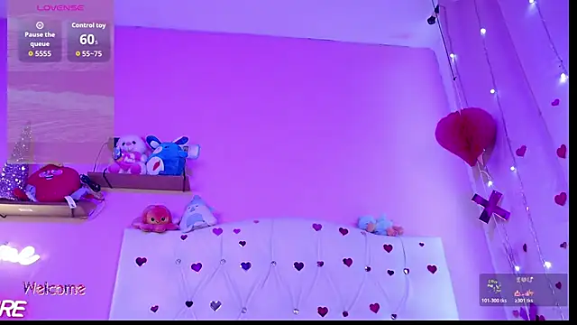 HECATE_23's Live XXX Chat