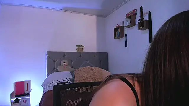 vanessabrown_ লাইভ XXX চ্যাট