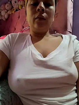 Chat +18 de selena_gomez2 ao vivo