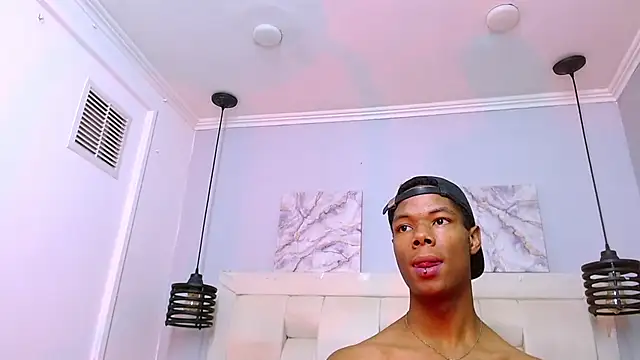 Santiago_Ortiz_'s Webcam Show