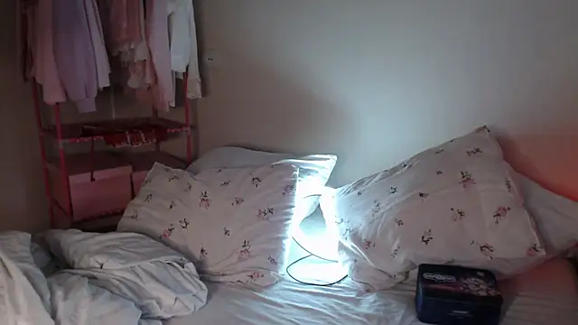 KatieMelone's Live XXX Chat