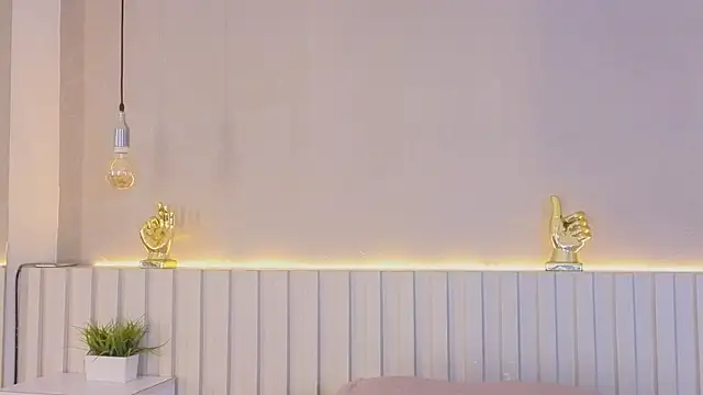 Chat +18 de Aida_moreno ao vivo