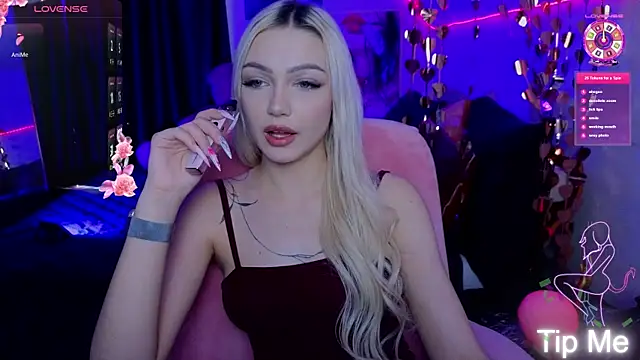 LinaLirianのライブXXXチャット