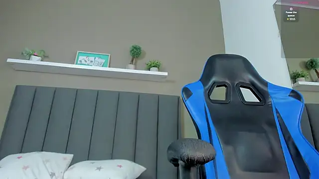 Chat +18 de anagil_ ao vivo