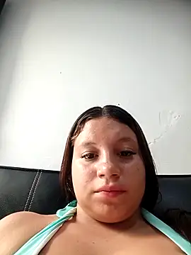 Chat XXX en directo de Virgin-Totona