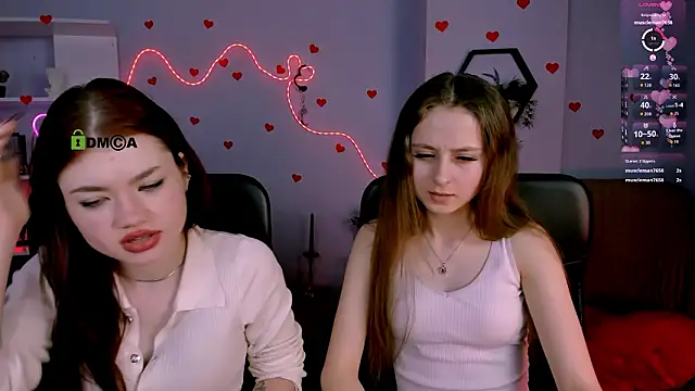 rebecca_smile Chat XXX in diretta