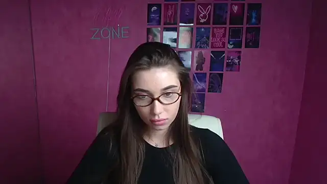 NikaMysticのライブXXXチャット