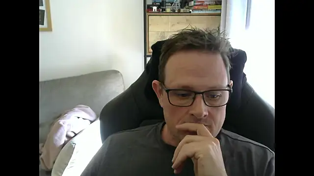 ZebedeePirate's Live XXX Chat