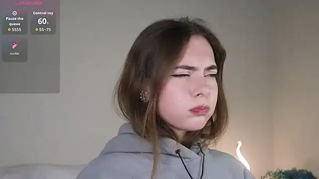 دردشة chloi_hes الجنسية المباشرة