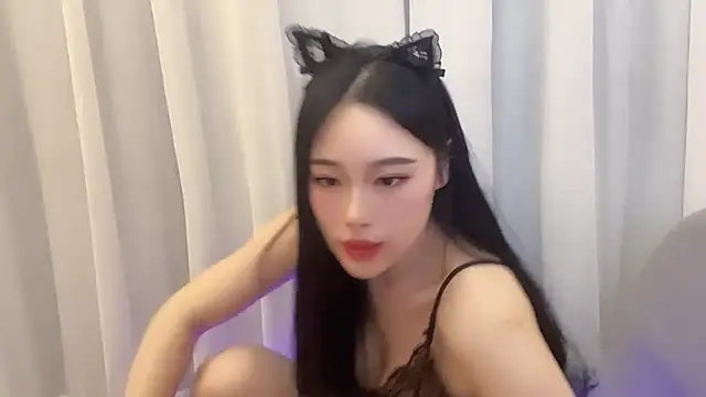 hayuyuyu – Naživo XXX chat