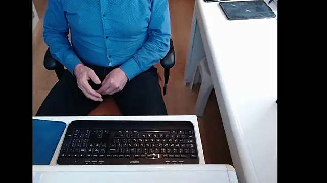 dutchpornking 라이브 XXX 채팅