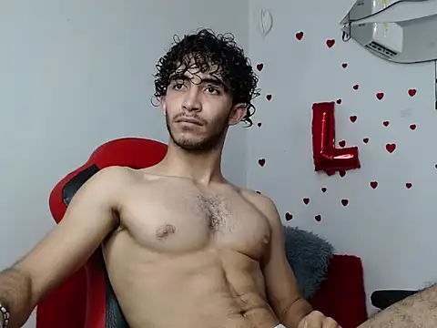 Caius_fox Show Webcam