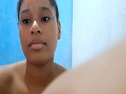 MadelynStamant – Naživo XXX chat