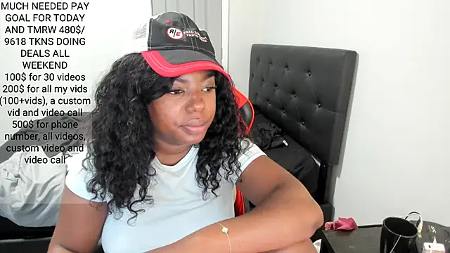 Chat +18 de demi_xoxo ao vivo