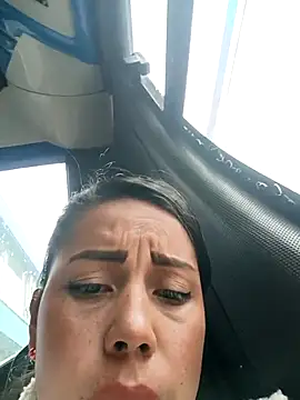 _andrea30 Live XXX-Chat