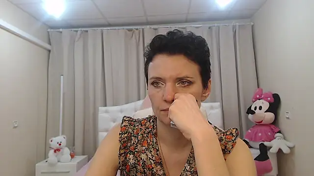 AvaSaturnian's Live XXX Chat