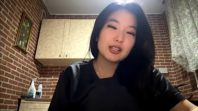 EmmaLeexth: онлайн-секс-чат