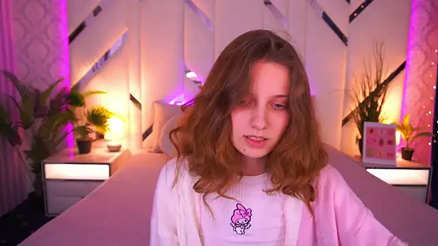 CuteeFoxy: онлайн-секс-чат