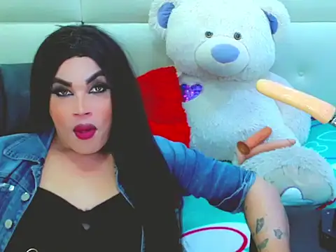 NharaBigCock Live XXX Chat